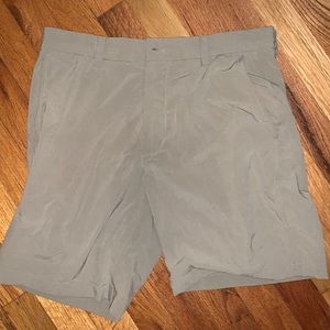 Men’s performance causal shorts